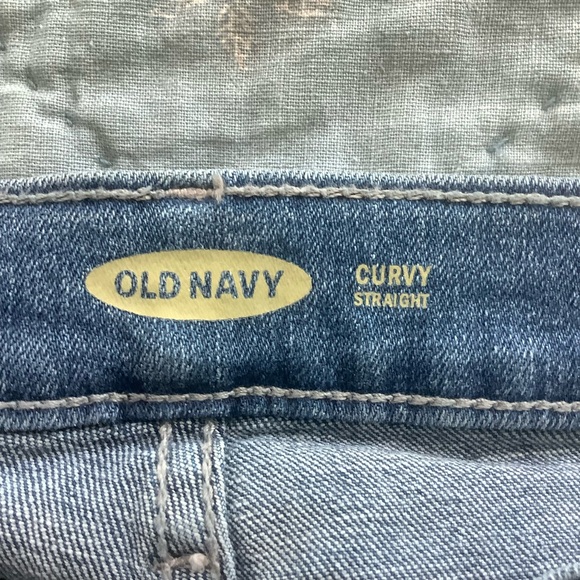 NWT Old Navy Womens Curvey Straight Stretch Distressed Jeans Size 8 - Picture 12 of 12